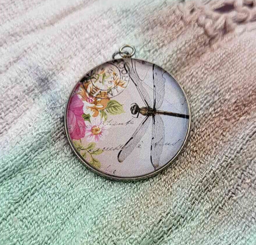 Cabochon Halskette Black Dragonfly