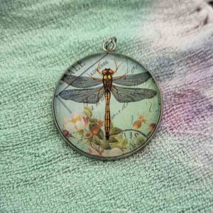 Cabochon Halskette Golden Dragonfly
