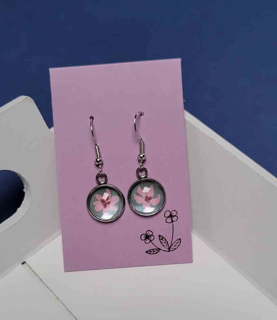 Cabochon Ohrringe Blume