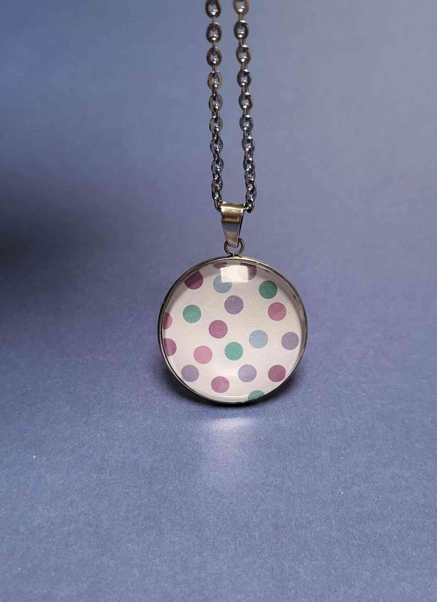 Cabochon Halskette Bunt