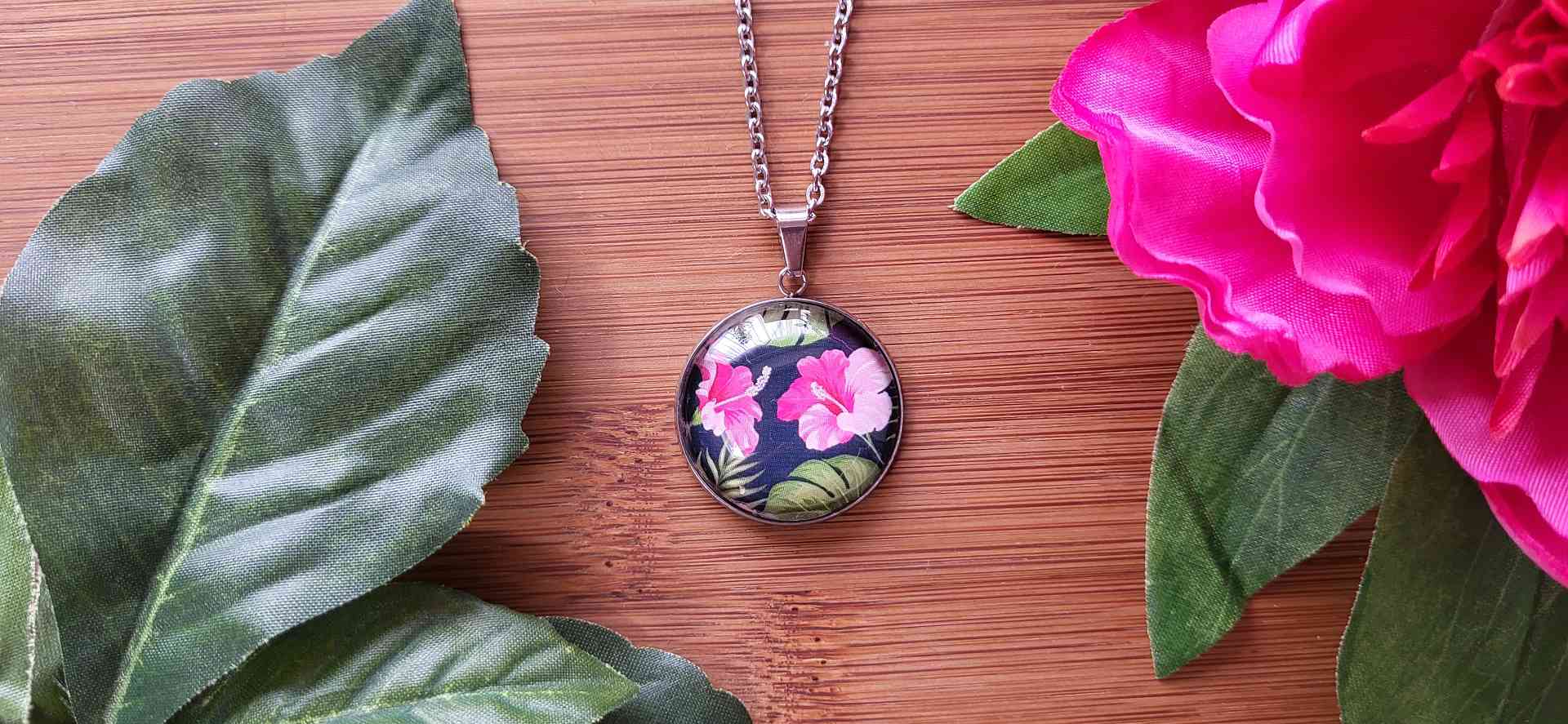 Cabochon Halskette Ohana